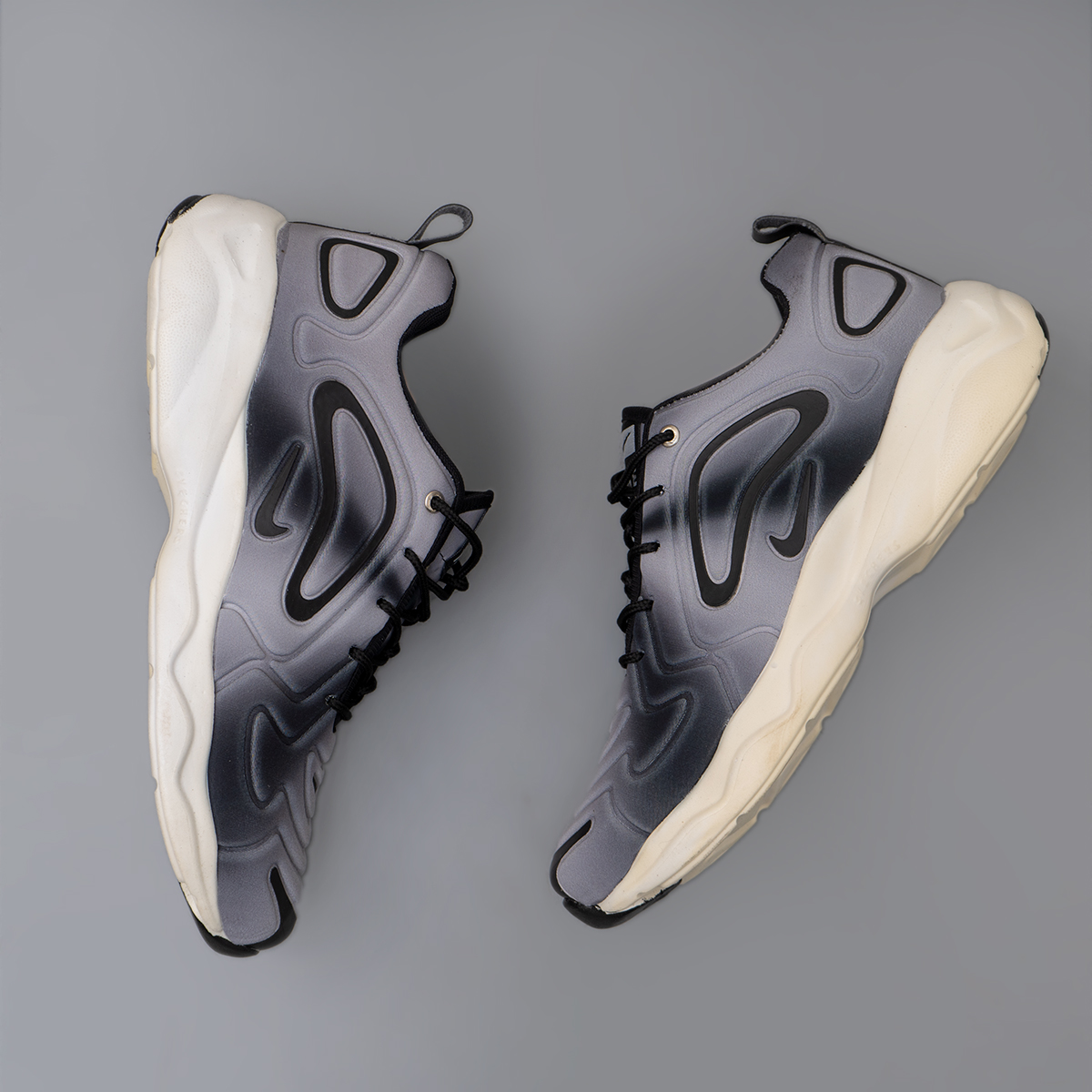 کفش ورزشی طوسی مردانه مدل X276